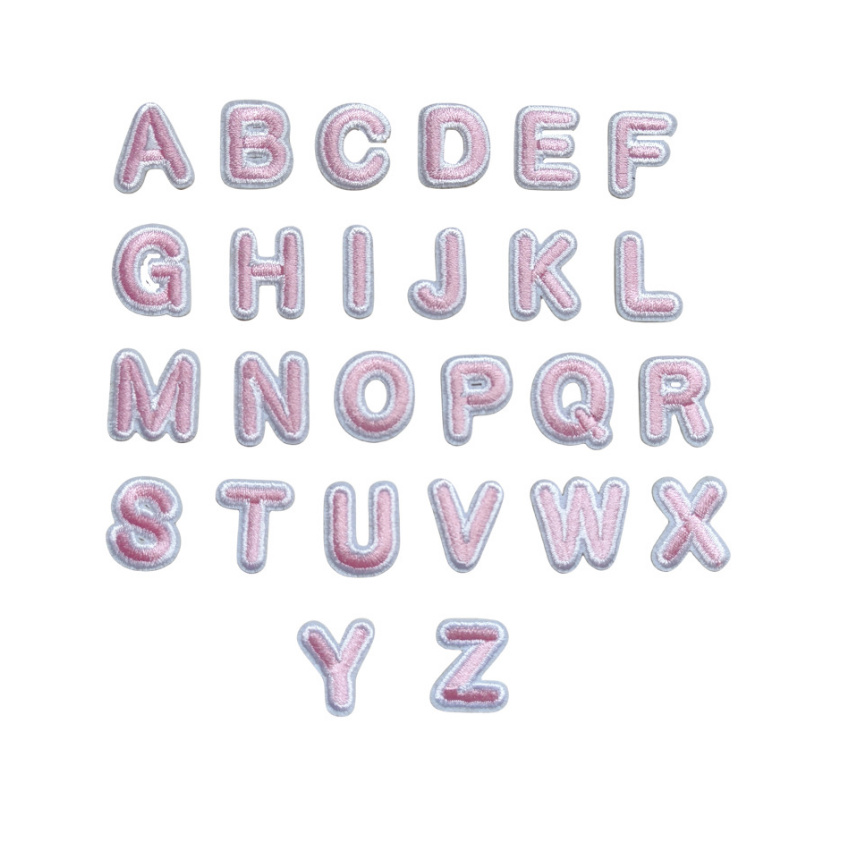 Sewing Id - 2 cm hohe, rosa Alphabet-Stickerei-Aufnäher zum
