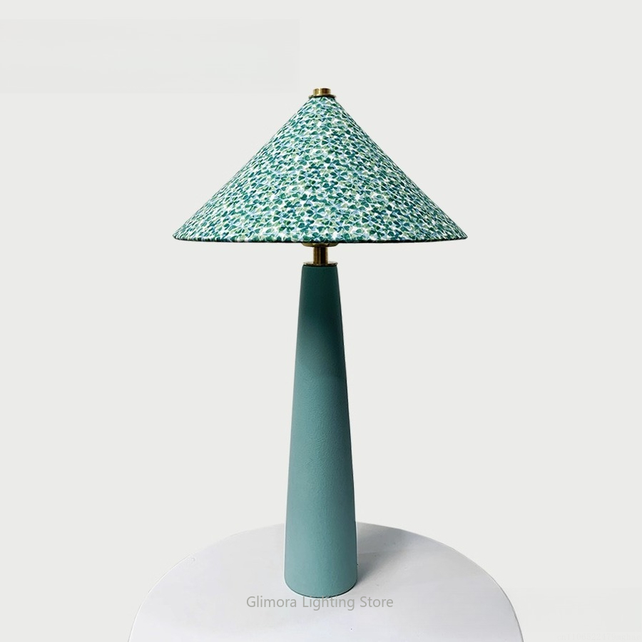 Century Textile & Sewing Supply Photos - Blaugrüne Tischlampe in Regenschirmform: Stoff der