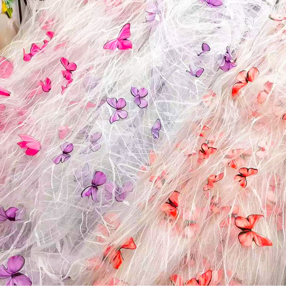 1 Yard 3D Lebendiger Schmetter – Sewing Embroidery Fabric Bewertung und Preis