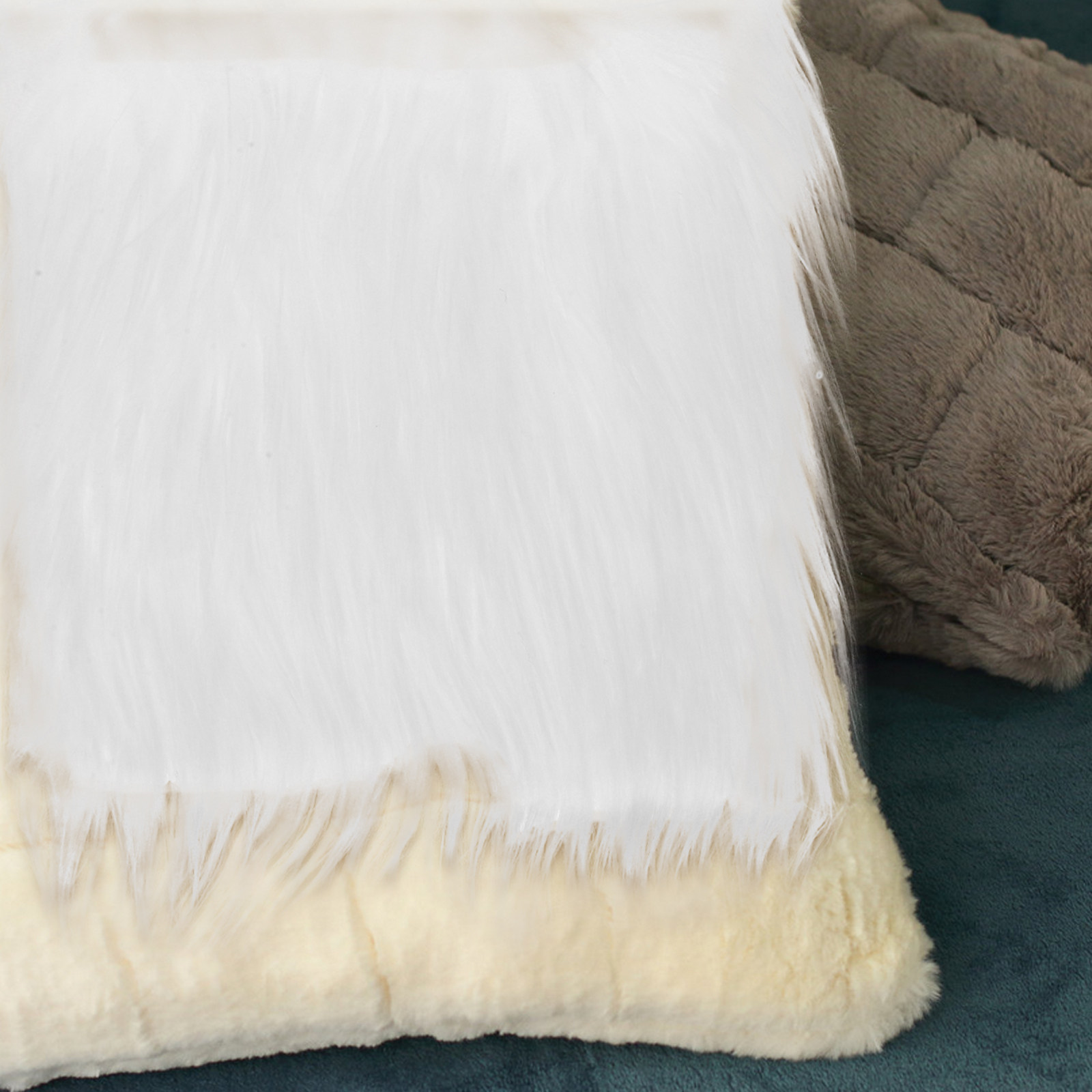 2 Stück Quadratisches Langhaar – Textile For Sewing Bewertung und Preis